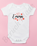 Onesie Nombre y Corazones (Personalizable)